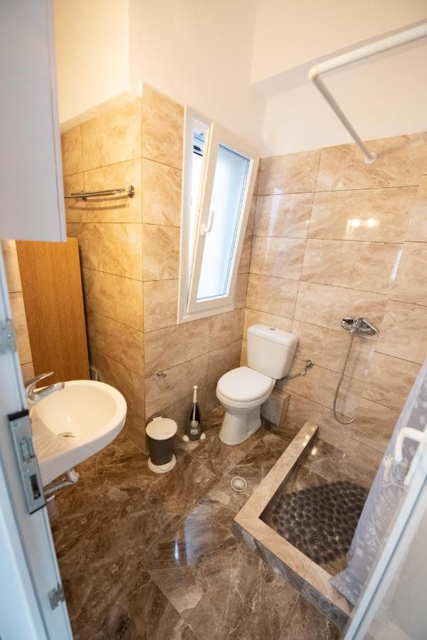 Lovely One-Bedroom Flat In Skopelos Kültér fotó