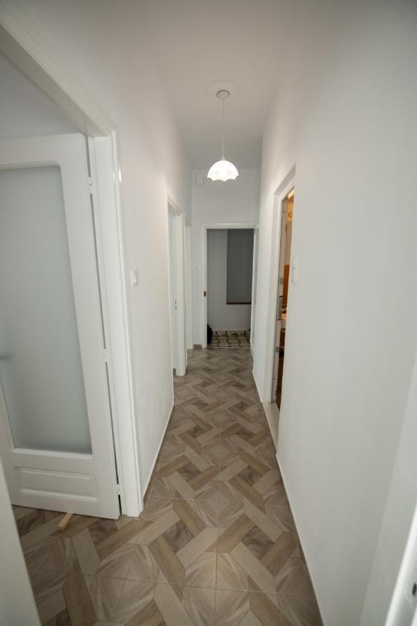 Lovely One-Bedroom Flat In Skopelos Kültér fotó